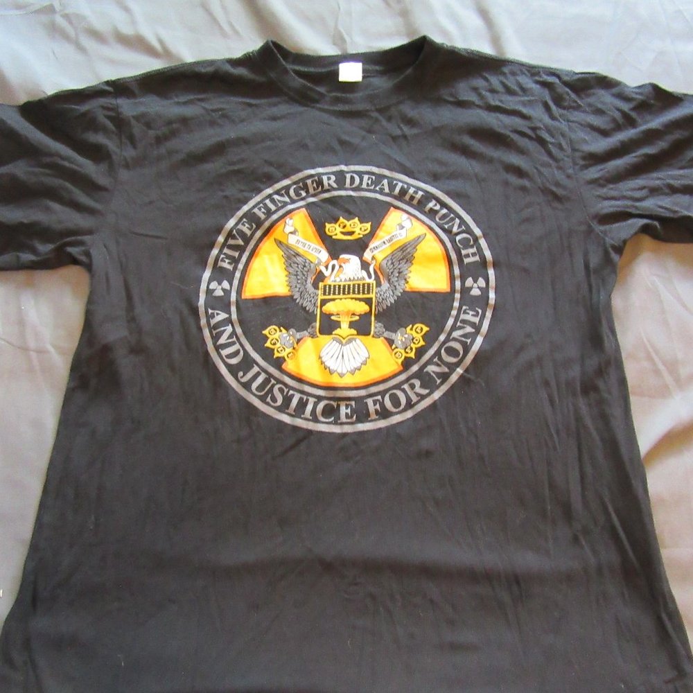 Mens Five Finger Death Punch And Justice For None Concert T Shirt Sz XL